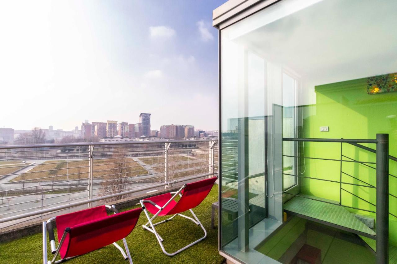 Dora Riverside Modern Apartment With Private Parking Turin Bagian luar foto